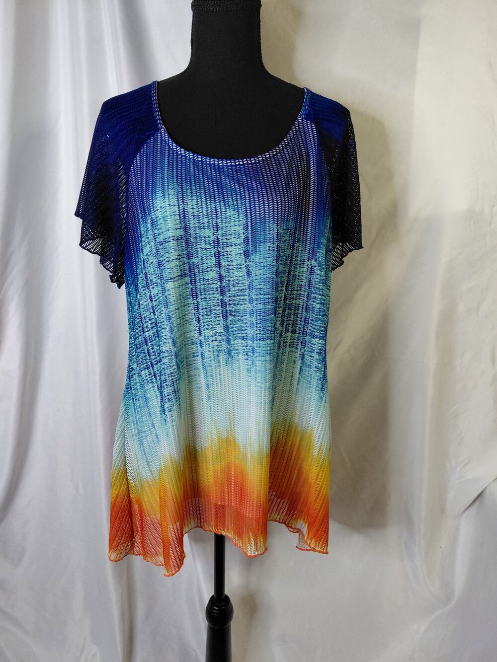 NEW DIRCTIONS LACE TOP